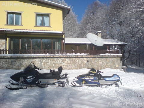 Hlebna Hotel 18